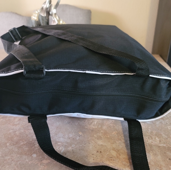 New Acura Nylon tote bag unisex, color white/Black reflective with Acura logo - Picture 4 of 7